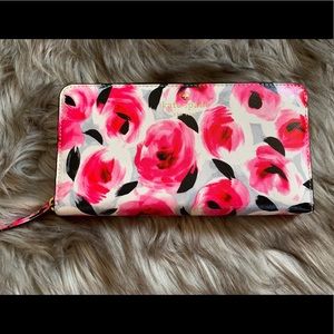 💯% Authentic Kate Spade Wallet